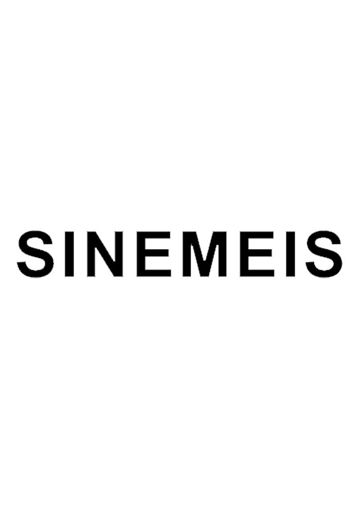 熊猫体育|
中超第30轮：恒大加冕 国安争议点球+绝杀 大连一方被球迷狂嘘